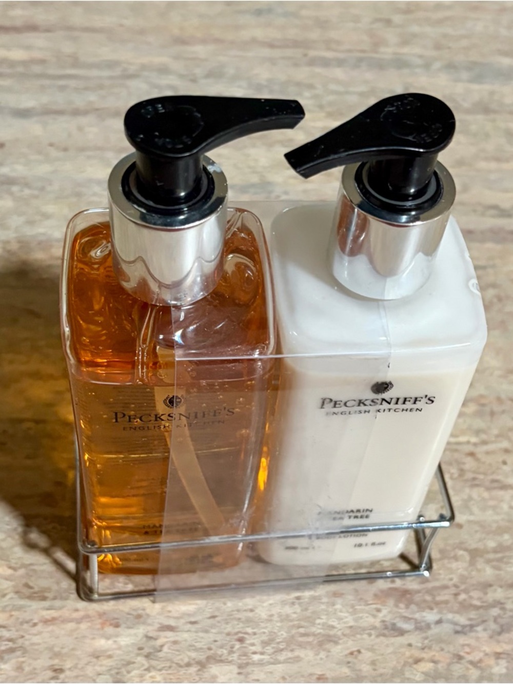 PECKSNIFF’S Mandarin & Tea Tree Hand Wash and Lotion Set with Caddy